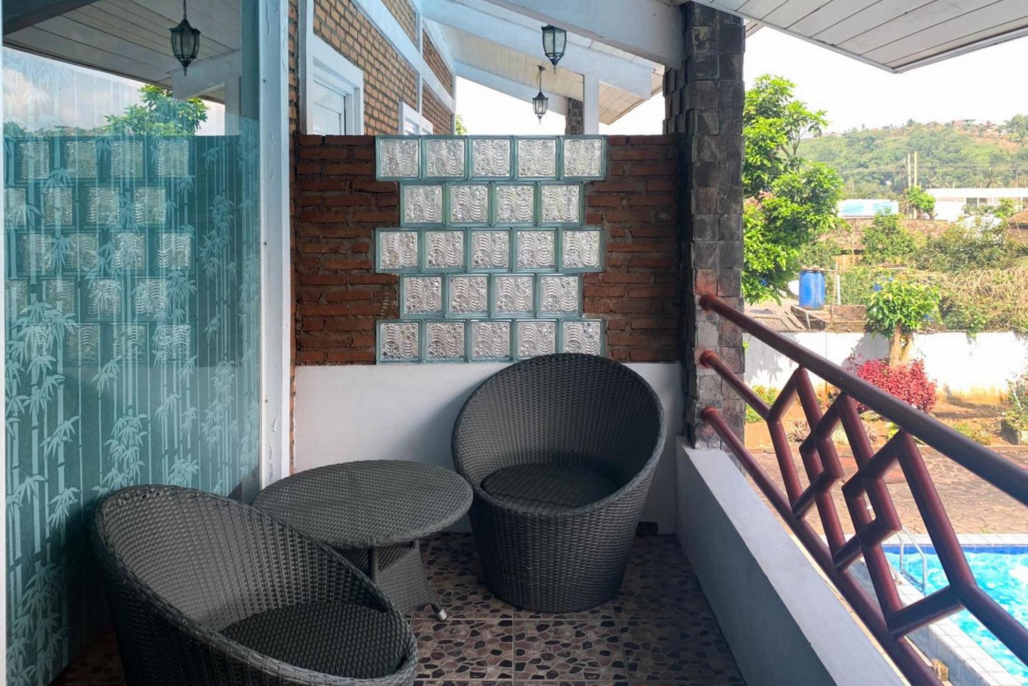 Urbanview Hotel Villa Q Gisting Bandjarnegeri Esterno foto