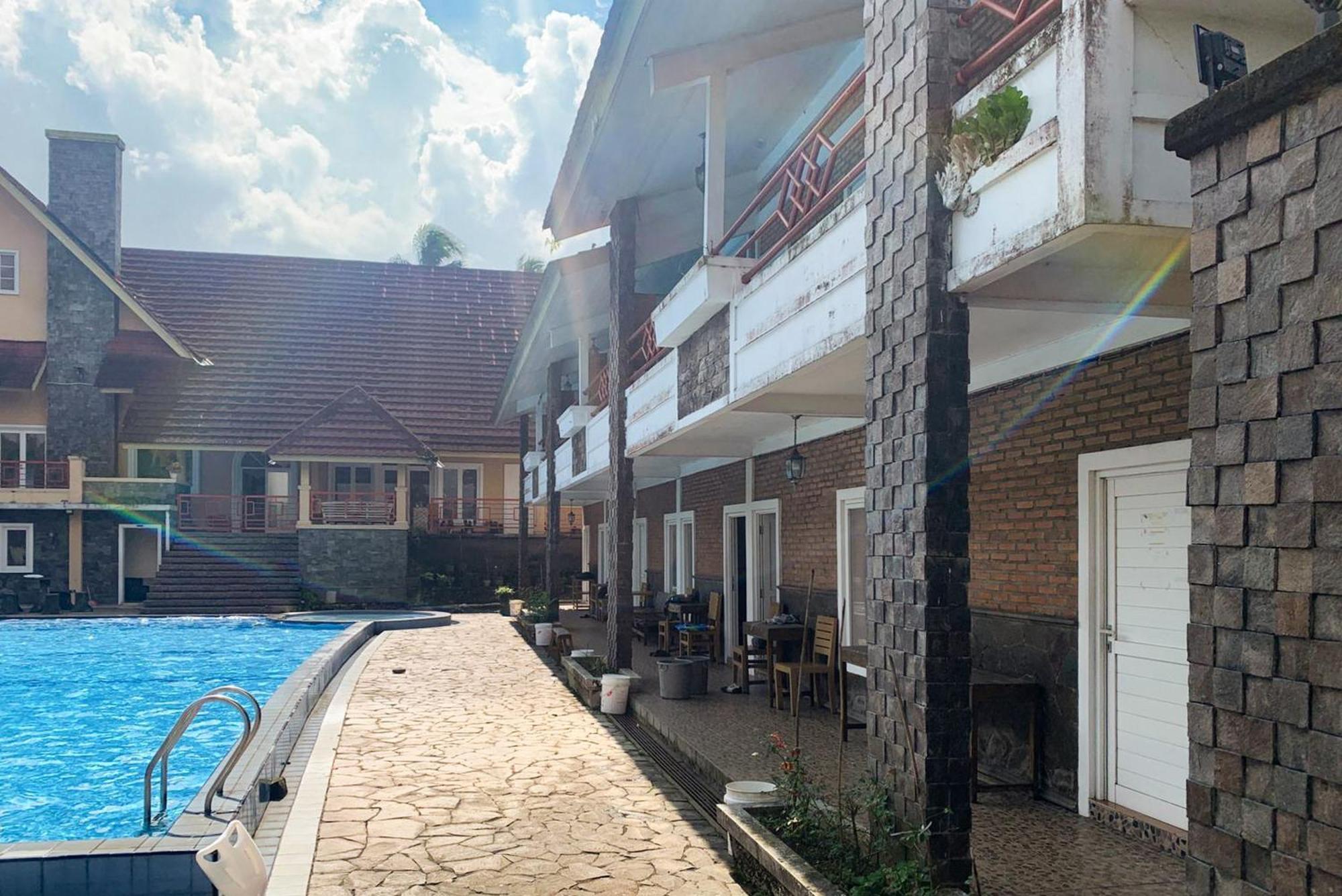 Urbanview Hotel Villa Q Gisting Bandjarnegeri Esterno foto